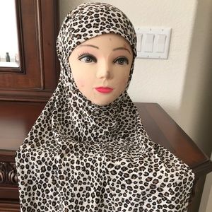 Women’s 2 pieces Hijab set, one size fits all